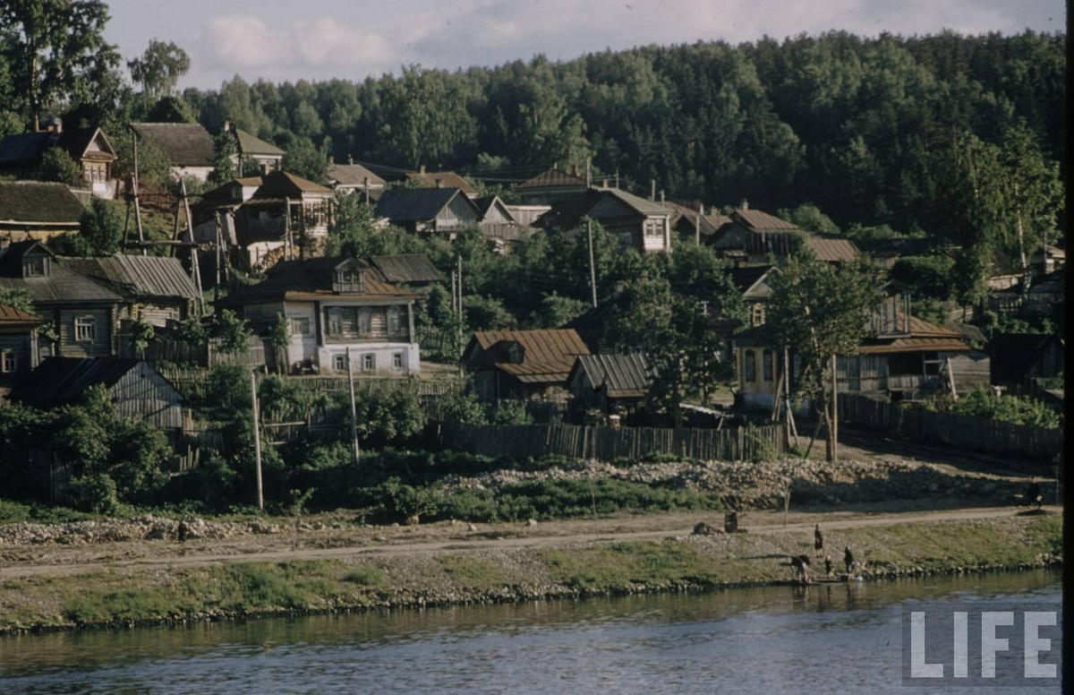 Американец плывет по Волге в 1958 году: неизвестные фото как жила глубинка  СССР | Лукинский I История | Дзен