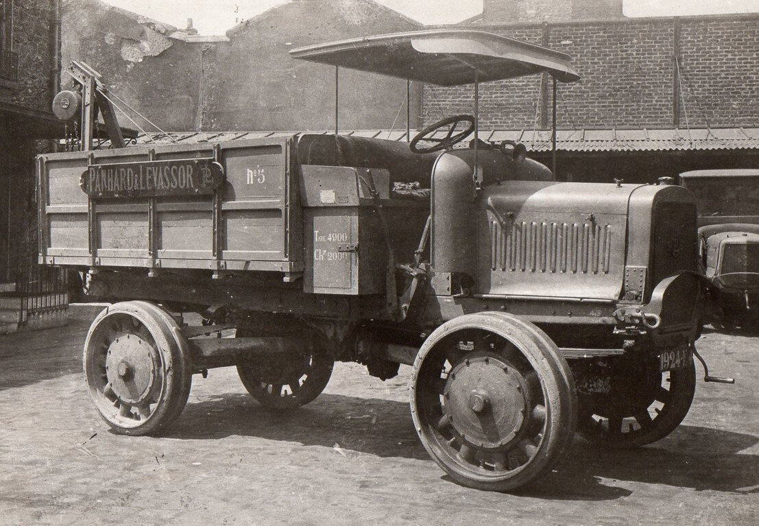 Panhard K11. Фото взято из открытых источников
