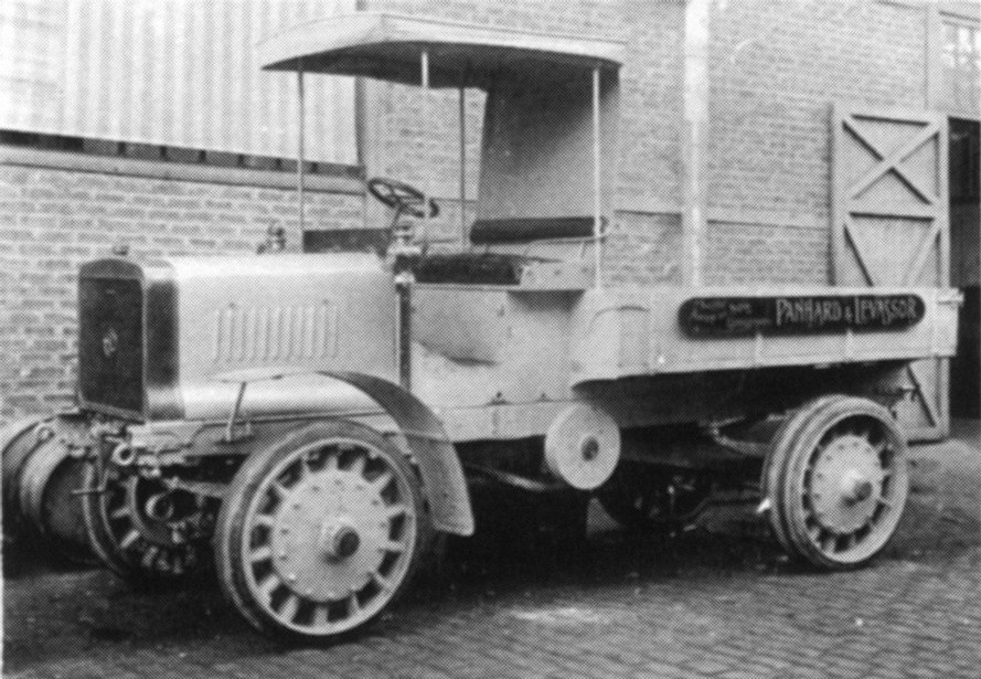 Panhard K11. Фото взято из открытых источников