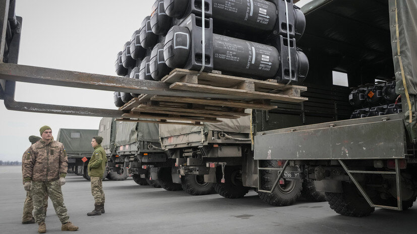     Украинские военные на фоне поставки западного оружия AP Efrem Lukatsky
