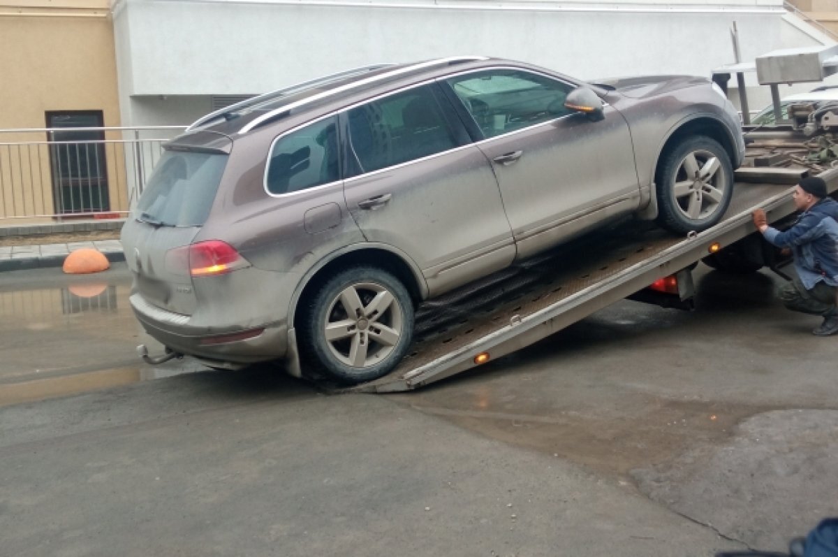    Новосибирца отправили работать на кладбище из-за долга по алиментам