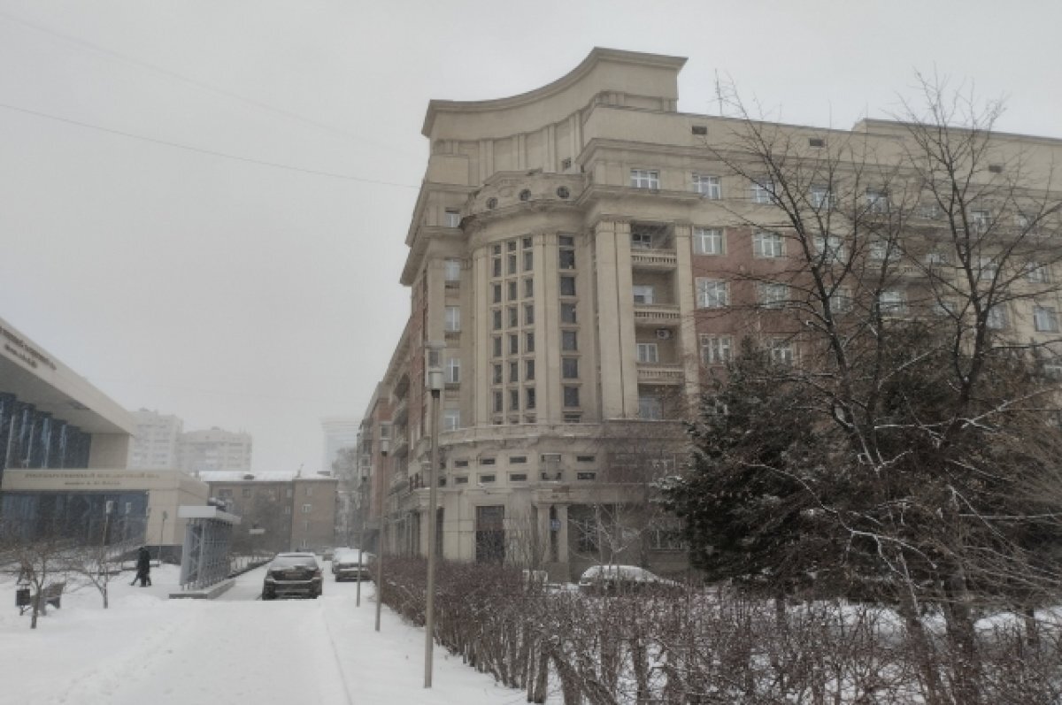    В Новосибирске ремонт фасада стоквартирного дома начнут в 2025 году