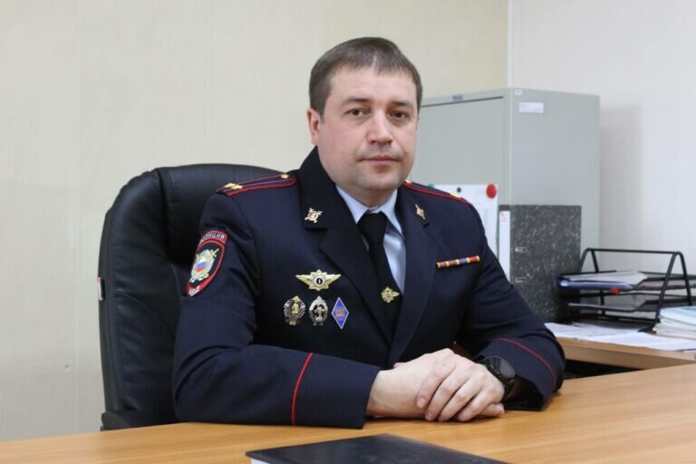    В возрасте 40 лет скончался начальник ОМВД по Новоорскому району Виталий Смоленский   Белов Михаил Александрович