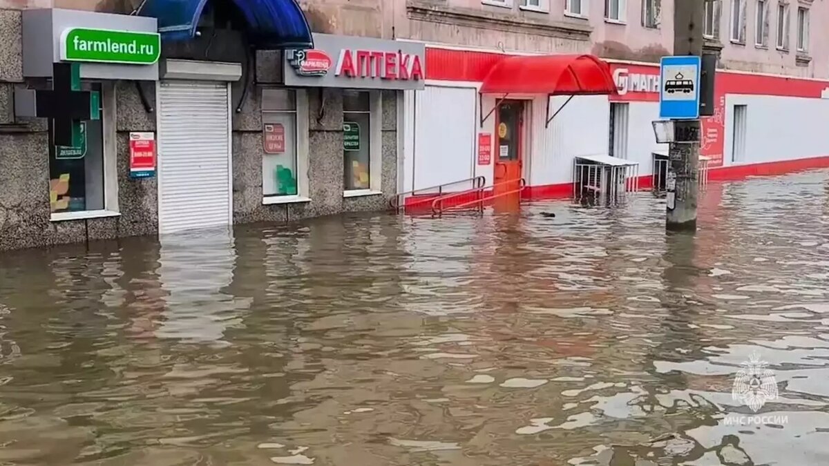     Руководители Енисейского бассейнового водного управления, красноярского Гидрометцентра и краевого агентства ГО и ЧС рассказали, может ли в Красноярском крае произойти такое же потоп, как в Оренбургской области.