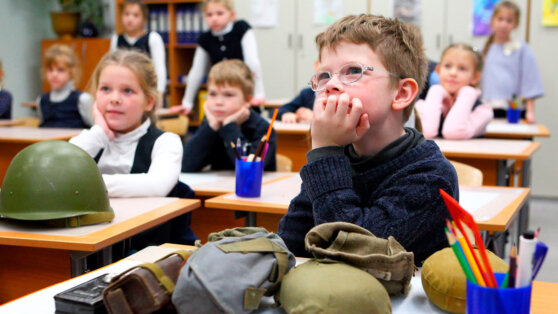    В России обсуждают создание министерства патриотического воспитания Татьяна Сидорова