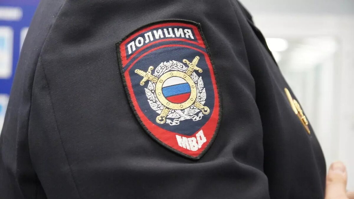     Районные суды Казани и Зеленодольска решили выдворить 30 иностранных граждан. Их на время поместили в центр временного содержания, сообщили в МВД по РТ.