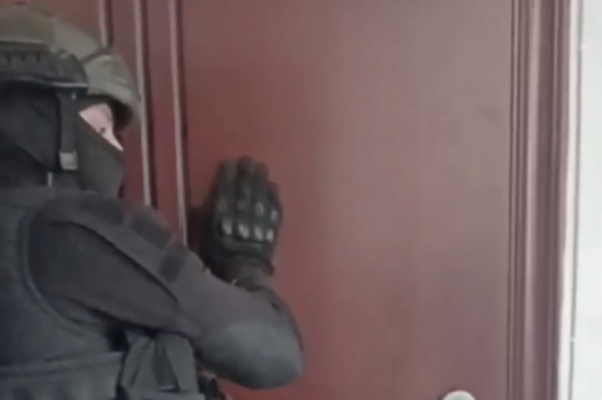    В Курганской области задержали мигрантов за торговлю людьми и грабеж