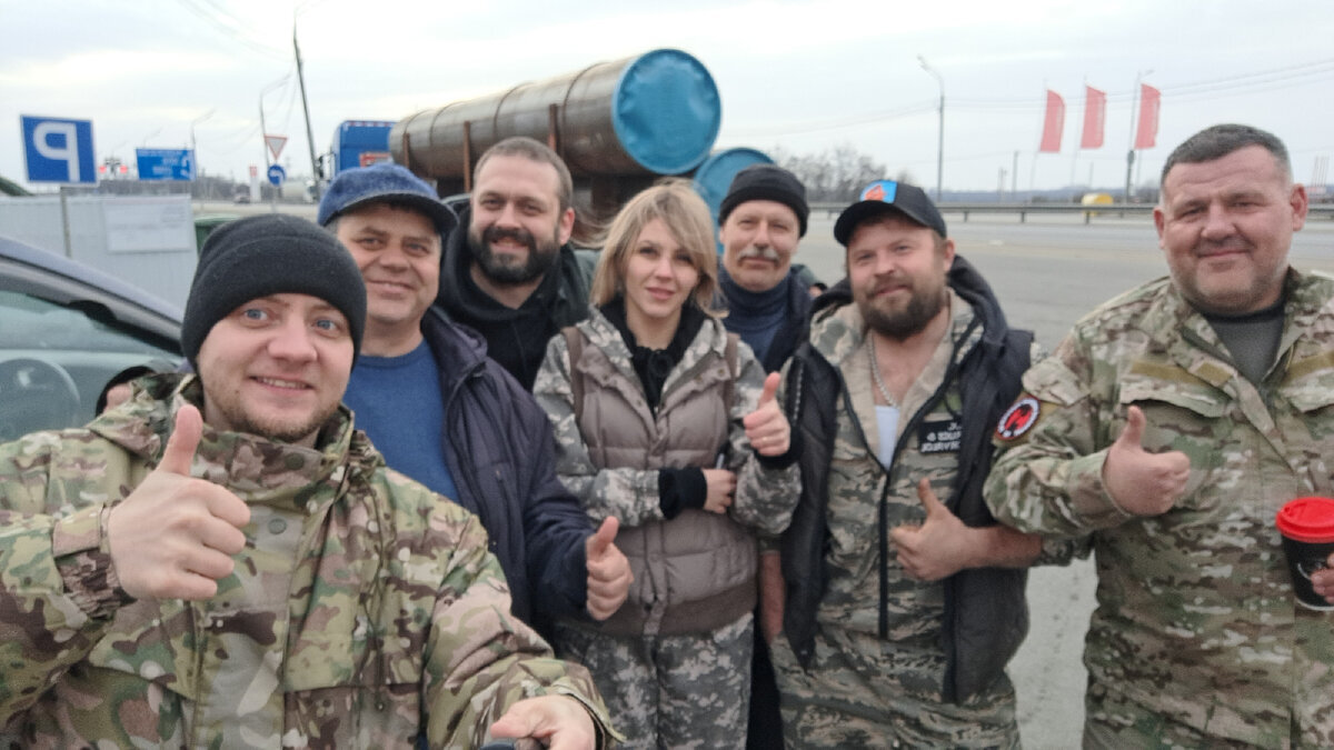 наша волонтерская команда