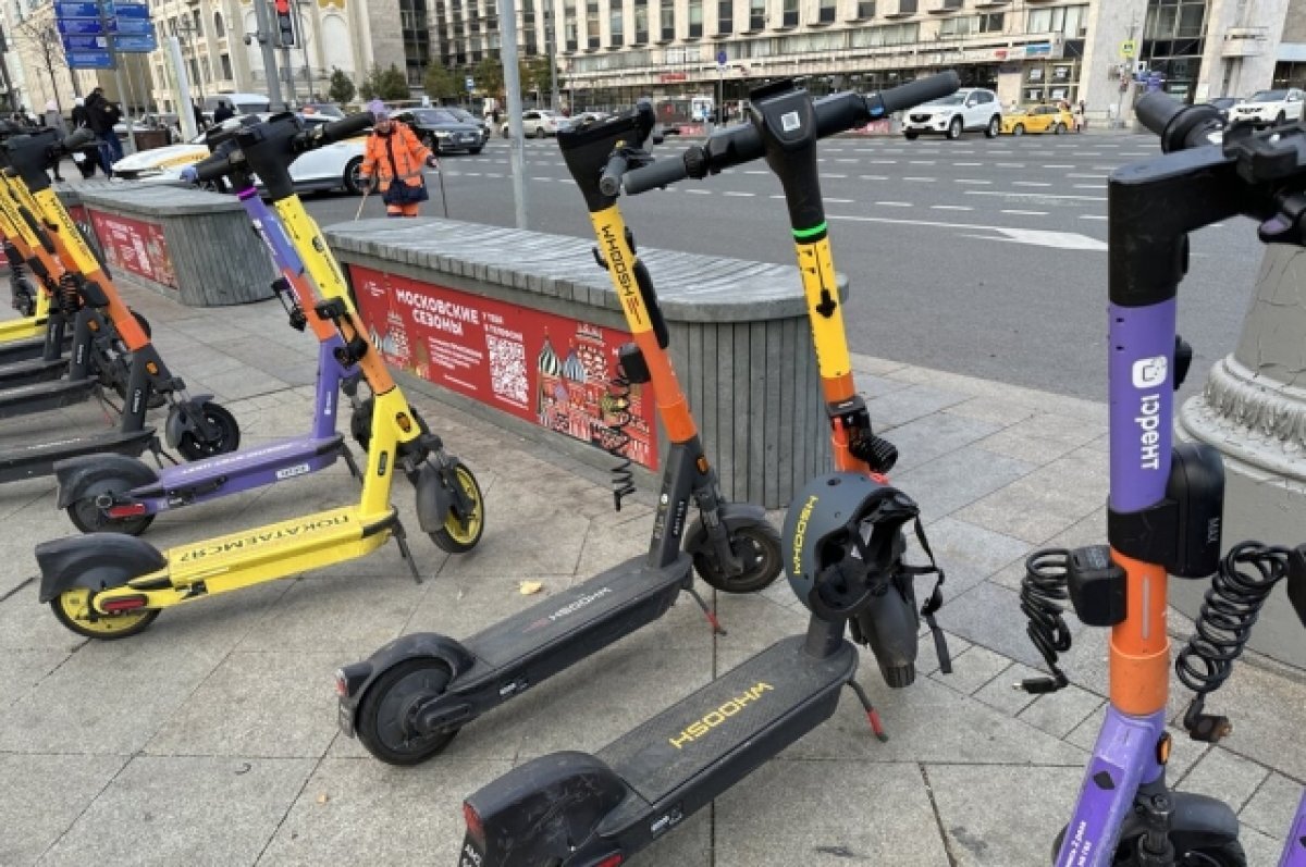    В Москве подросток на электросамокате сбил шестилетнего мальчика на роликах