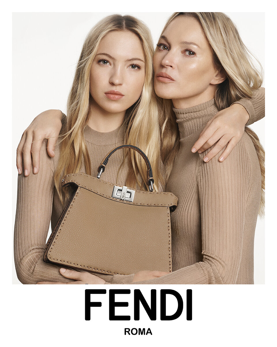    Кейт и Лила Мосс снялись в кампании сумок Fendi Peekaboo (фото 2)