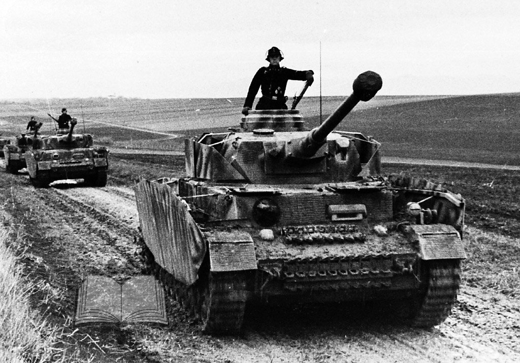 Один из самых ранних Pz.Kpfw.IV Ausf.J, танк минимально отличается от Ausf.H.
