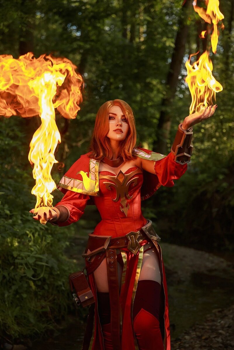 Лина из Dota 2