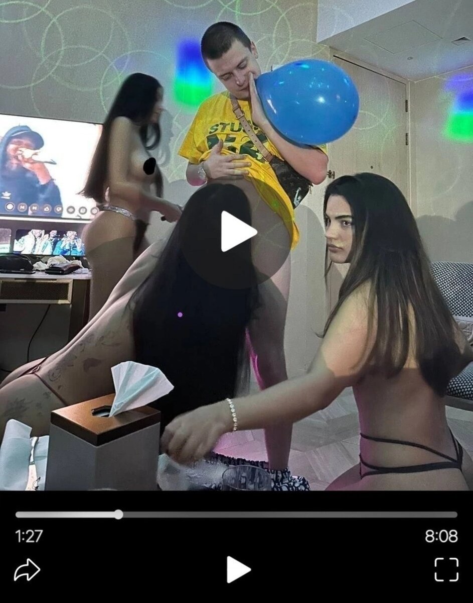 #меллострой #новости #18+ #известныйСтример #трансляция #юмор #девушкамнаклык 