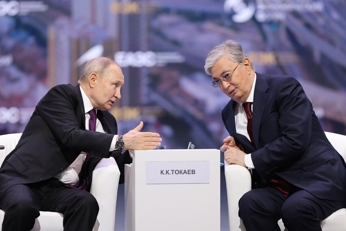 Путин и Токаев договорились активизировать работу по реагированию на паводки.  Фото: из фотобанка Фонда Росконгресс photo.roscongress.org / Вячеслав Викторов