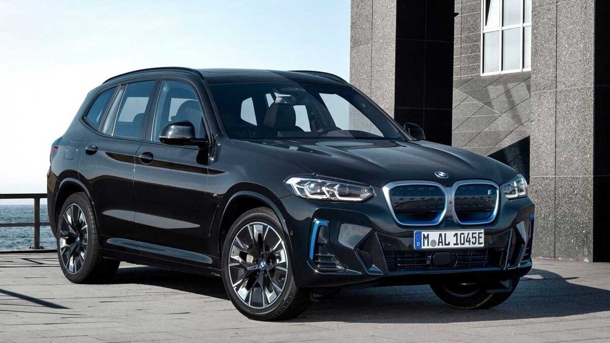 BMW iX3