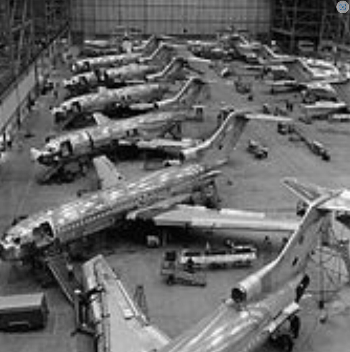 Фото: производство Boeing 727
