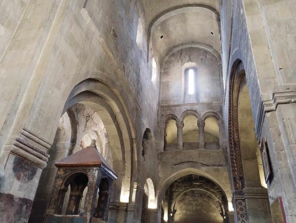 Собор внутри