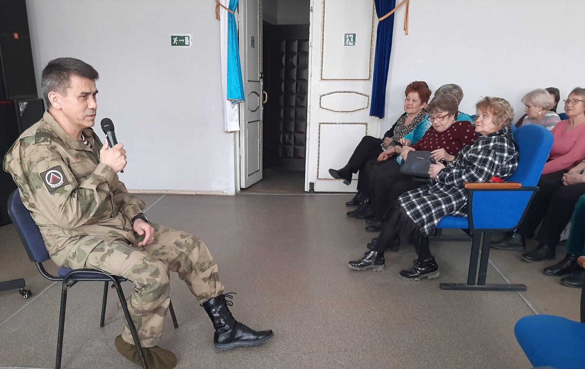 Сержант Дмитрий Новокрещенных рассказывает о себе