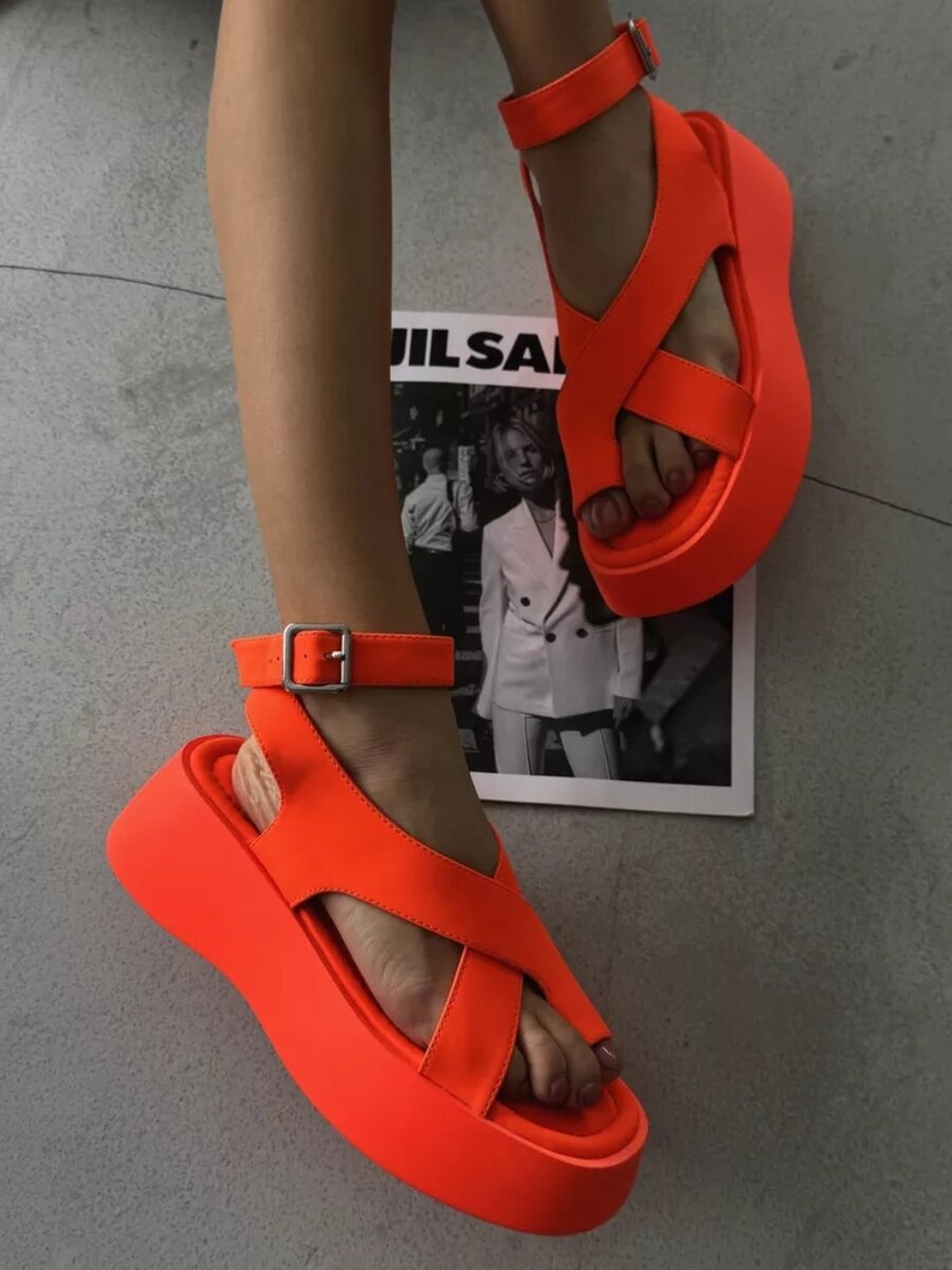 Босоножки на платформе с Wildberries 