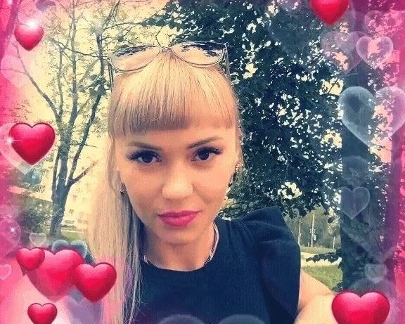 Оксана до сих пор не вышла на связь с родными.