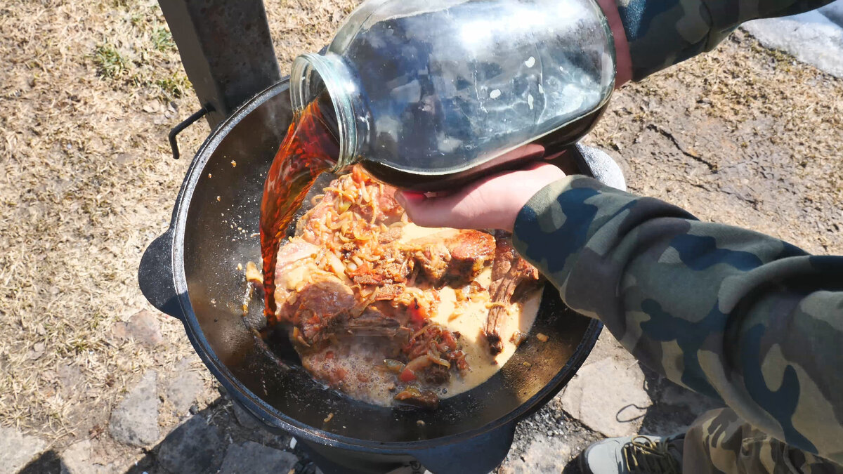 Телячьи ребра в квасе с ржаным хлебом, мясо тает во рту. | СЕНЯ В ДЕЛЕ |  Дзен