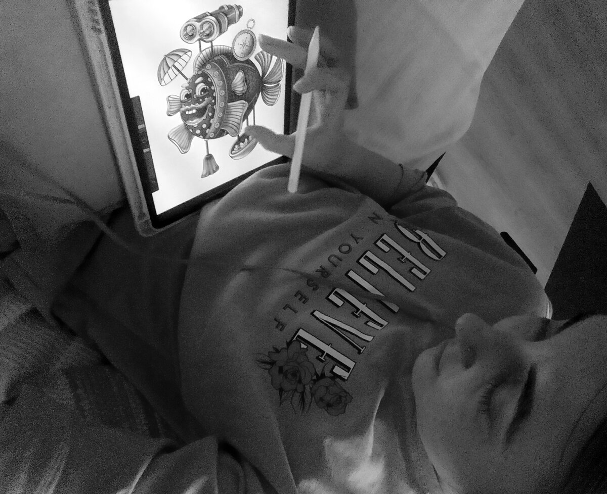 Рабочие моменты. Процесс отрисовки моей иллюстрации «Рыба-робот».