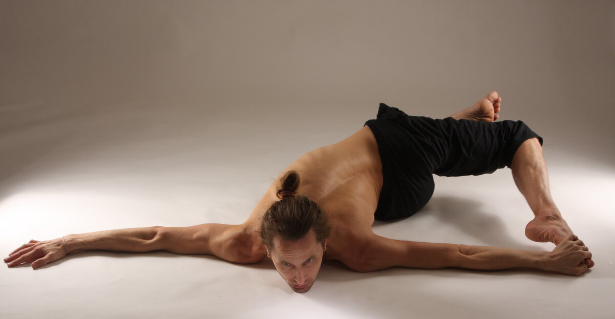 Йога для бодибилдеров: как улучшить гибкость и избежать травм