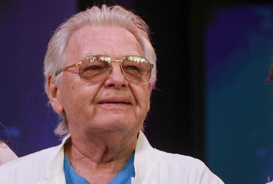    Юрий Антонов