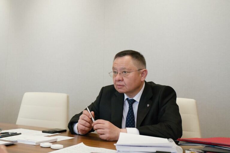    Глава Минстроя России Ирек Файзуллин по поручению Путина вылетел в Оренбуржье Белов Михаил Александрович