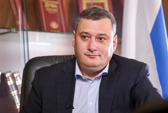    Александр Хинштейн