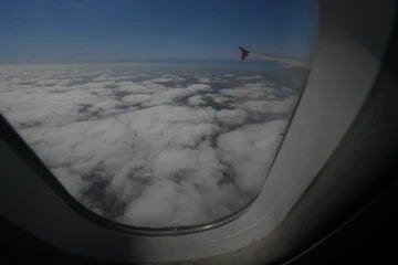 ✈️  Сигнал о столкновении сработал на самолете во время полета из Самары в ЕгипетКак сообщает тг-канал AVIAINCIDENT, происшествие случилось 7 апреля около 10 часов утра. После взлета при пересечении эшелона командир воздушного судна сообщил, что у них сработала сигнализации предупреждения столкновения с землей. При этом экипаж продолжил полет по маршруту на высоте 10 километров и при облачности 150 метров.