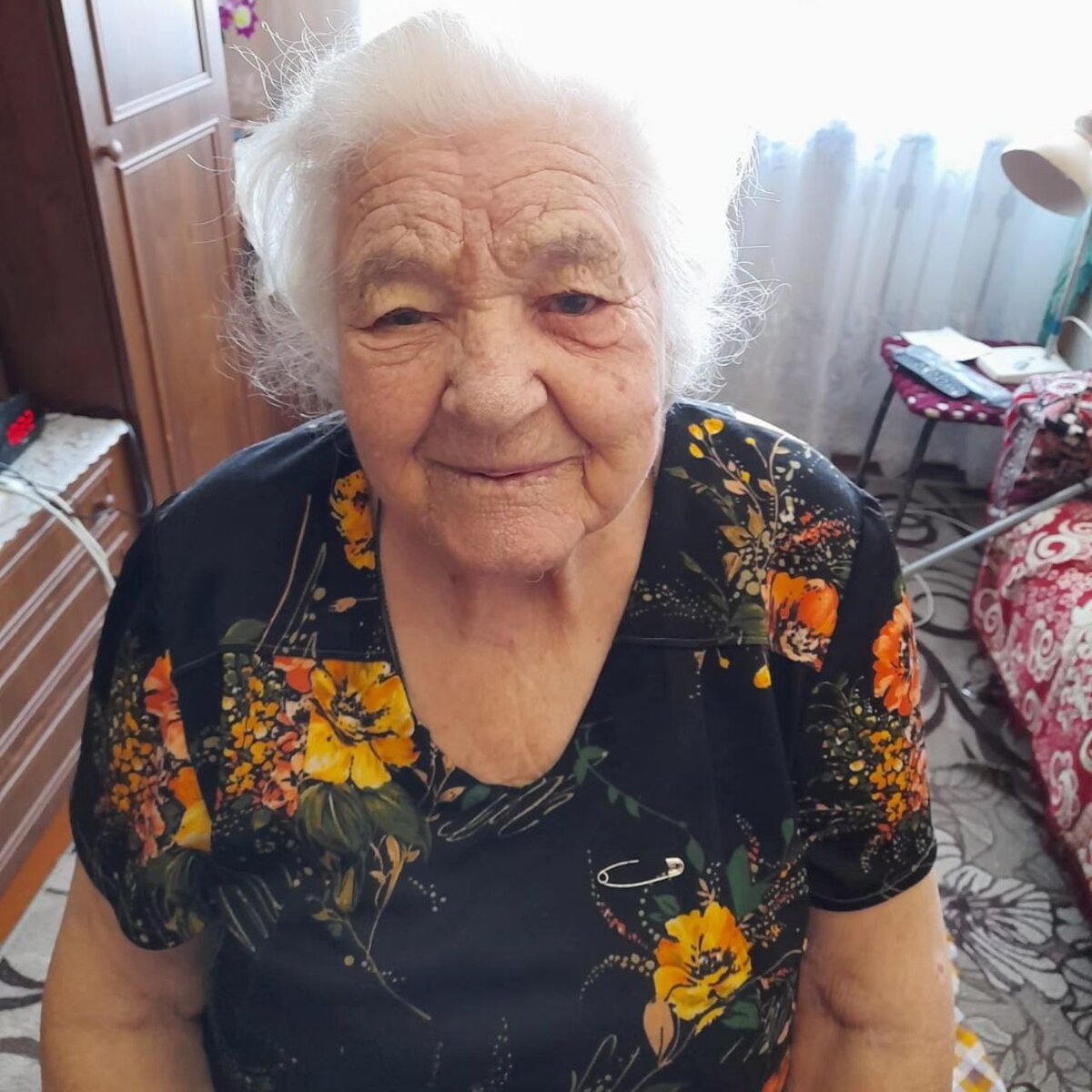 Кому дарят красоту? | Благотворительный фонд "Операция Бабушка" (ex ...