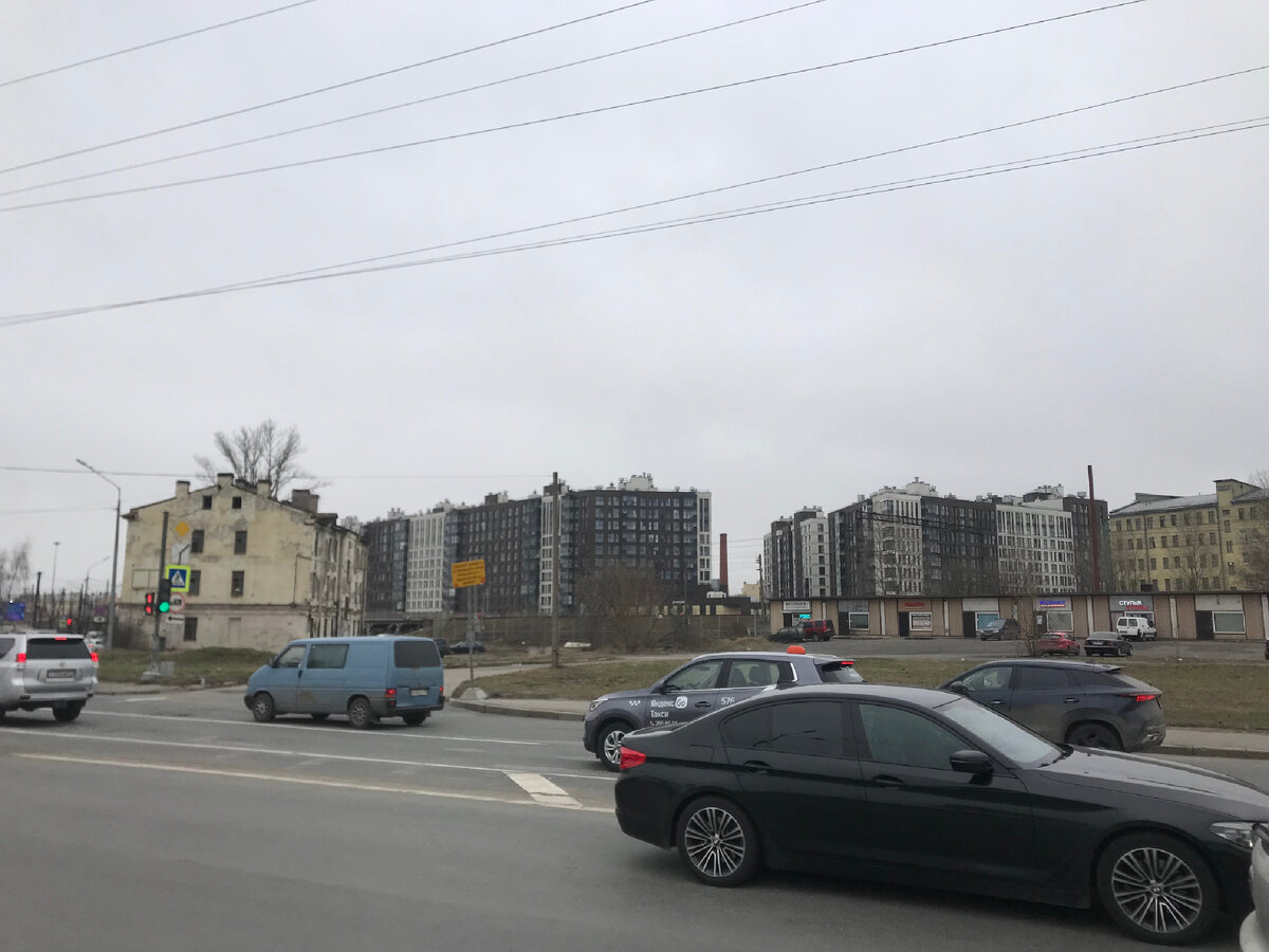 Автомобилисты Петербурга. Фото Ленард Хужина