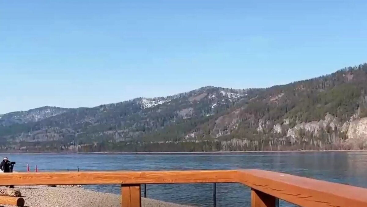     В поселке Овсянка возле Красноярска открылась новая смотровая площадка.