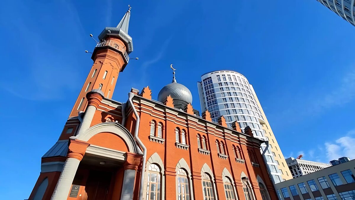     Губернатор Нижегородской области Глеб Никитин поздравил мусульман с праздником Ураза-байрам 10 апреля. Пост с теплыми словами глава региона опубликовал в своем Telegram-канале.