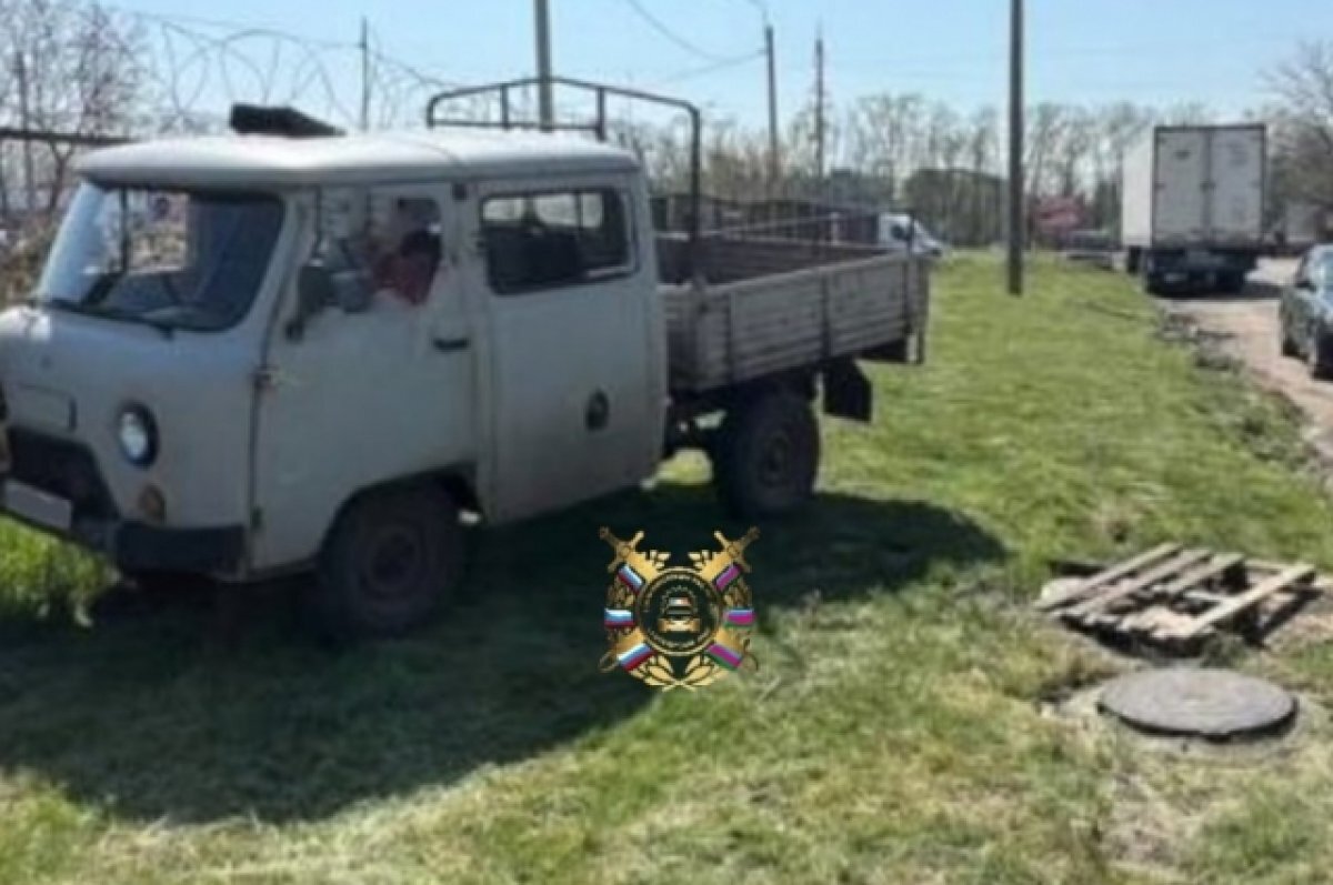    В Краснодаре пенсионер на УАЗе врезался в металлический забор и погиб