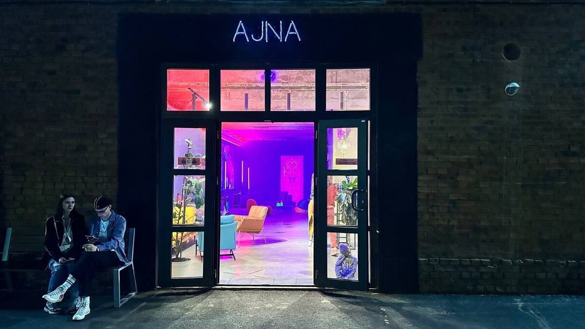 AJNA loft 