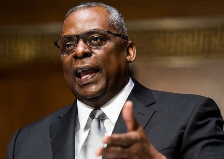    Глава Пентагона поддержал Россию в вопросе расширения НАТО и запретил Киеву атаковать российские НПЗ