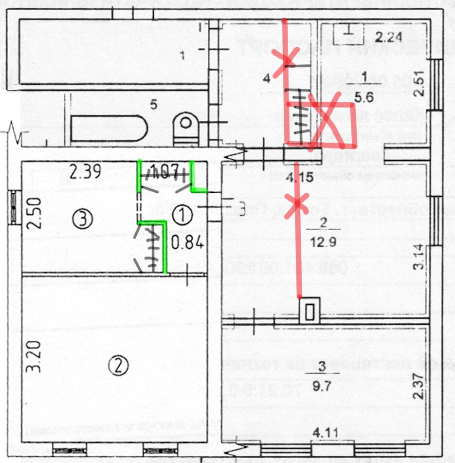 красным - снесенные перегородки, зеленым - новые