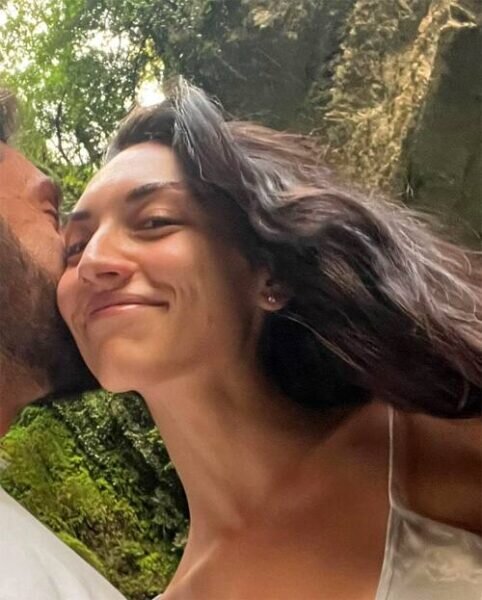    Александра предпочитает сохранять тайну личной жизни, фото: дзен.ру