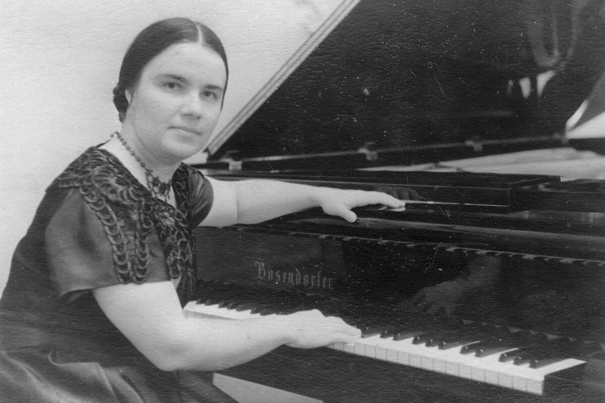    Татьяна Николаева