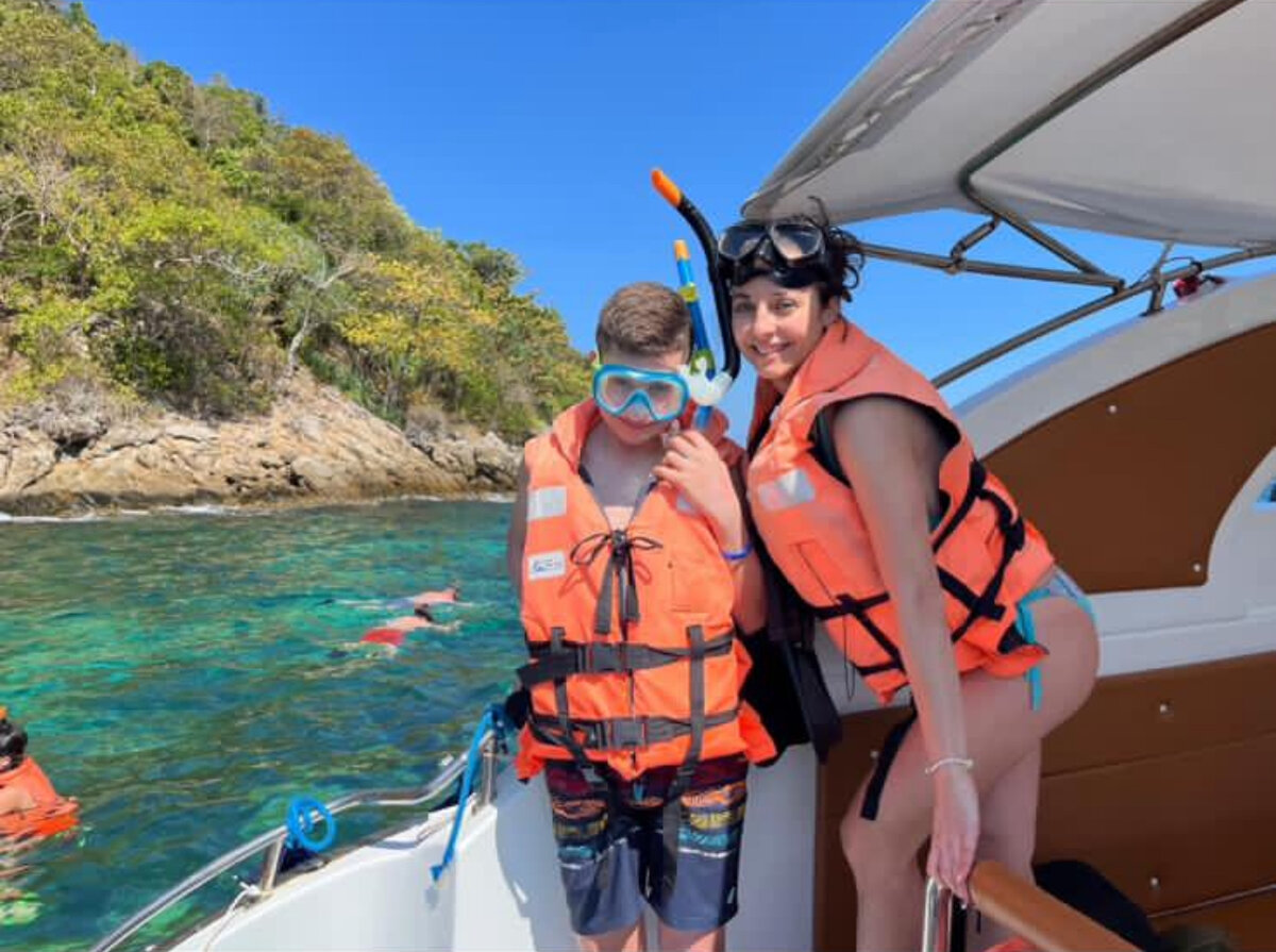 ОСТРОВА РАЧА + КОРАЛ экскурсия с VIP travel