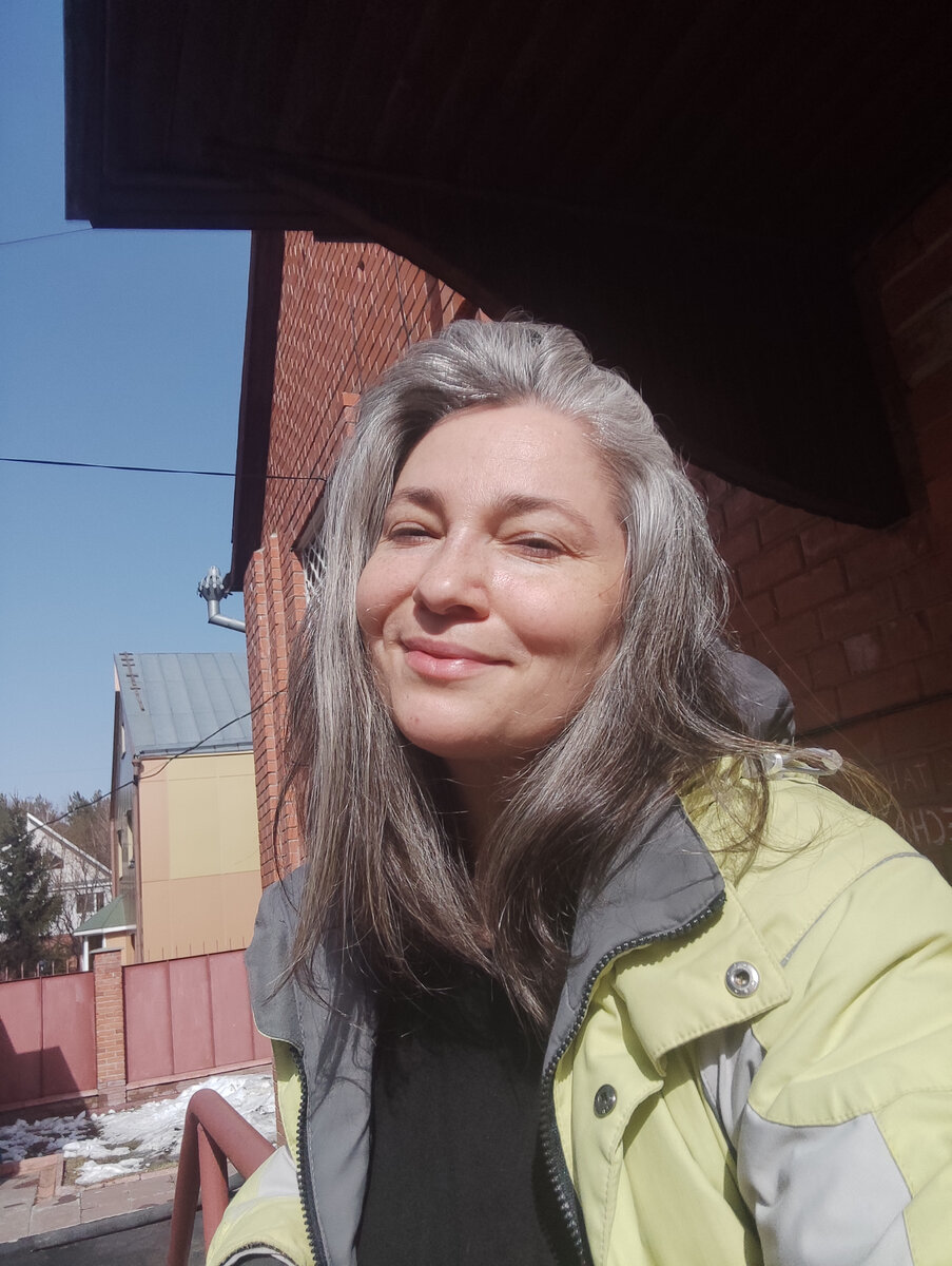 Бабушка-Мария)) на Солнце))