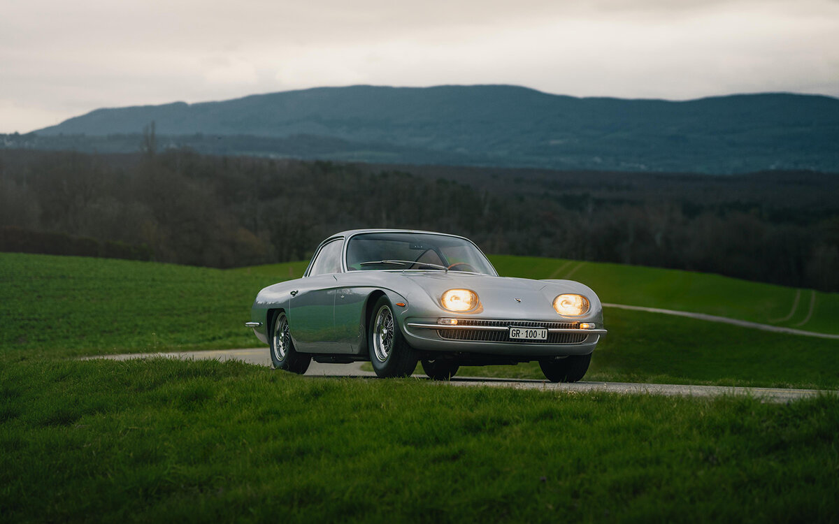 Аутентичное спортивное шасси Lamborghini 350 GT возвращается в Женеву и готово вновь завоёвывать сердца автолюбителей и просто эстетов :)