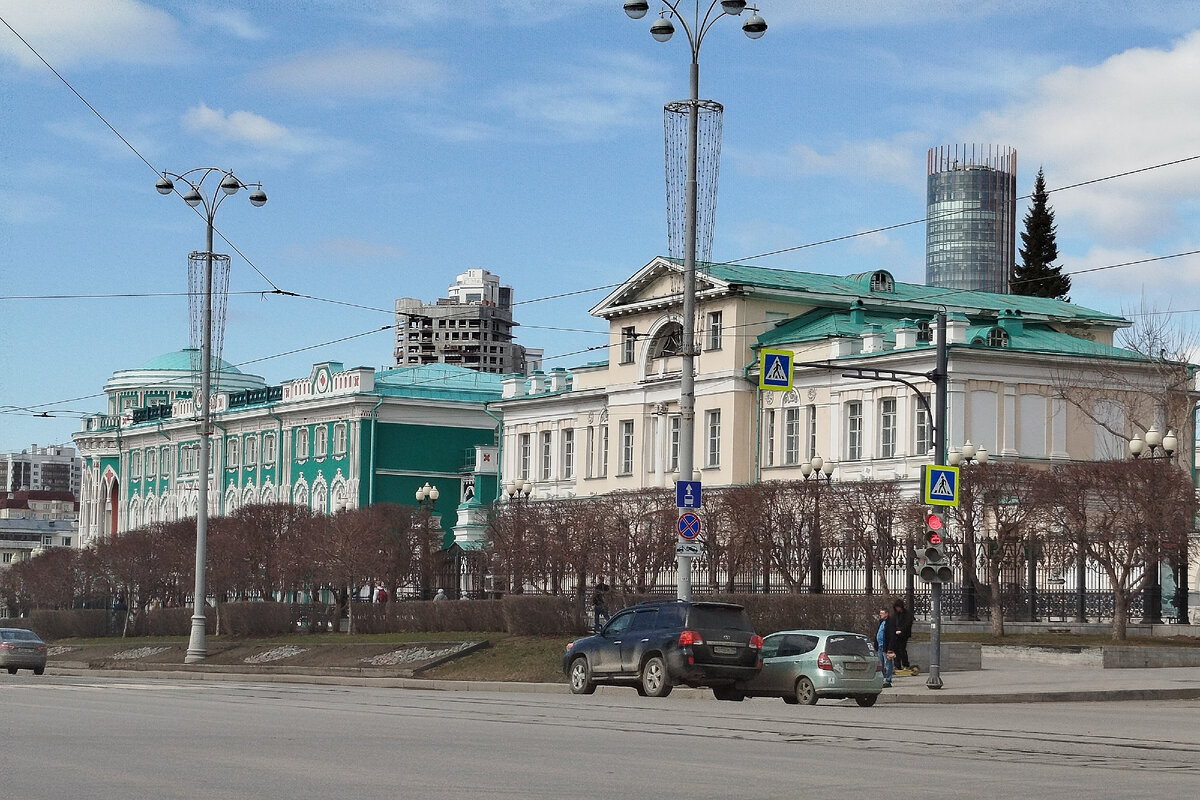 Екатеринбург называют городом зелёных крыш. Так ли это на самом деле? |  Узнавай новое! | Дзен