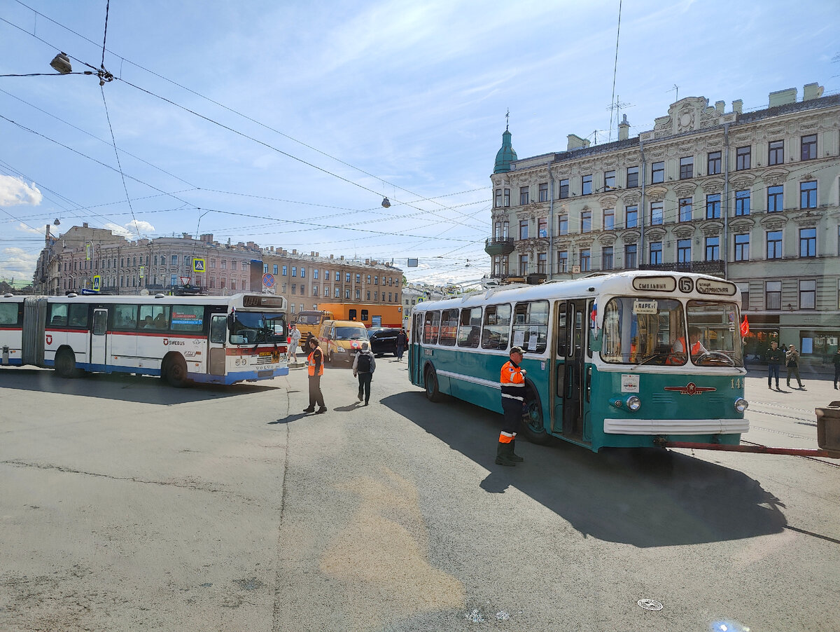 SPBTransportFest-2023 | РетроЛайн: путешествие по Советскому Ленинграду |  Дзен