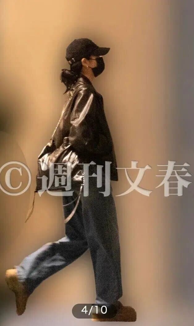    Казуха по пути на встречу с К.