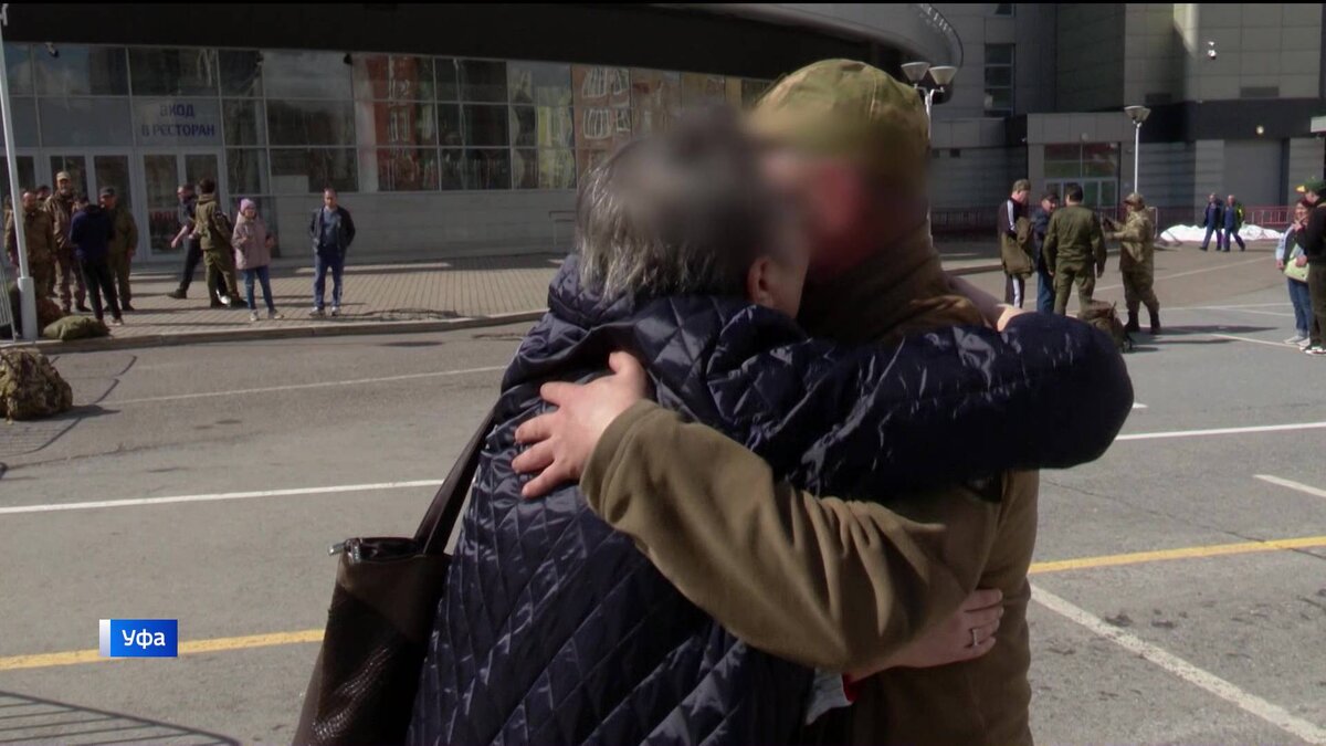   Бойцы мотострелкового полка "Башкортостан" приехали в отпуск из зоны СВО