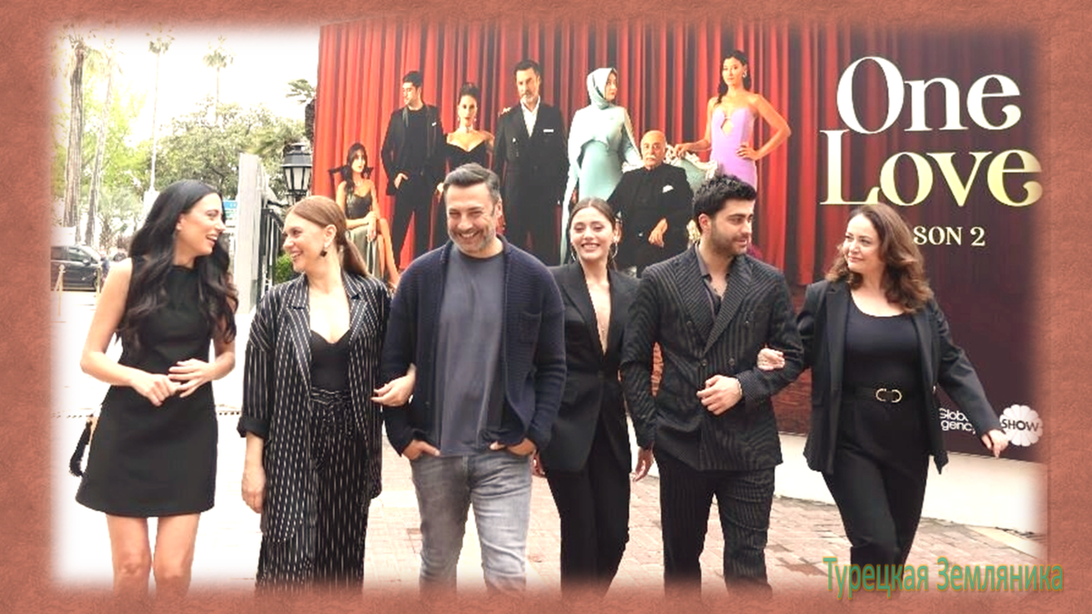 Клюквенный щербет в Каннах. Модный обзор и не только. Пайетки, принты, цвета 2024 года. Приемы для улучшения фигуры и неудачные образы