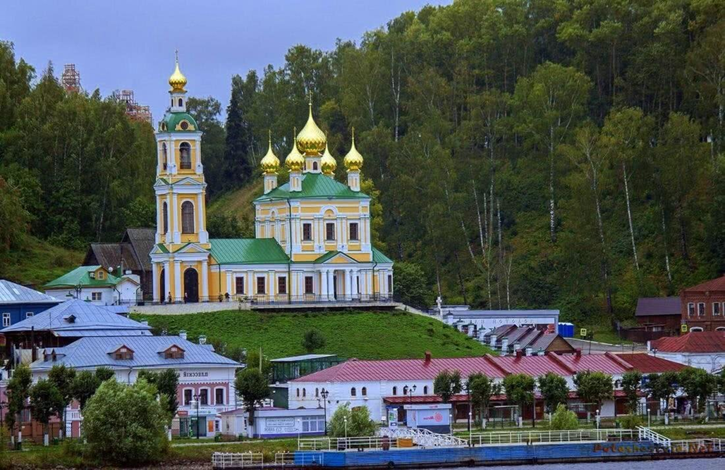 Плёс, Ивановская область, Россия Автор фото: Pavel Subbotin ... Интересный конте